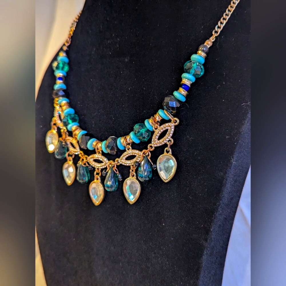 High-End fashion necklace. Blue, black, green, teal, rhinestone